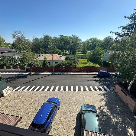 First Apartments Focşani 外观 照片